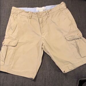 H&M Kakhi Tan Shorts Size 32 Like New